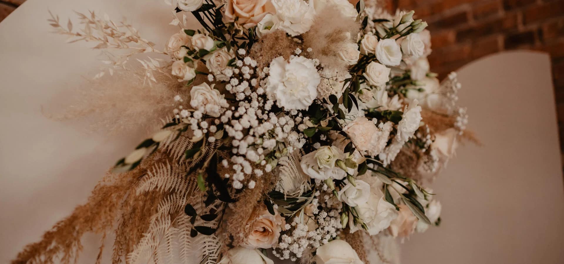 Boho Brautstrauß – Hochzeitsfloristik Maiglöckchen